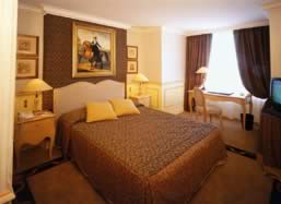 Montigny-le-Bretonneux hotels - Atel Residence Du Berry